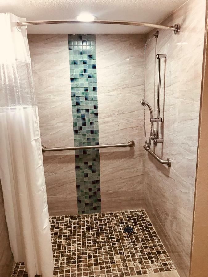 Tropical Inn & Suites, Downtown Clearwater Exteriör bild