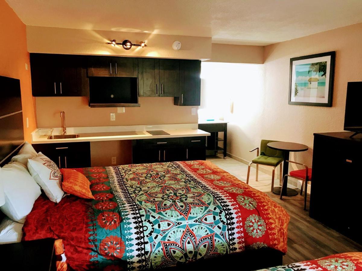 Tropical Inn & Suites, Downtown Clearwater Exteriör bild